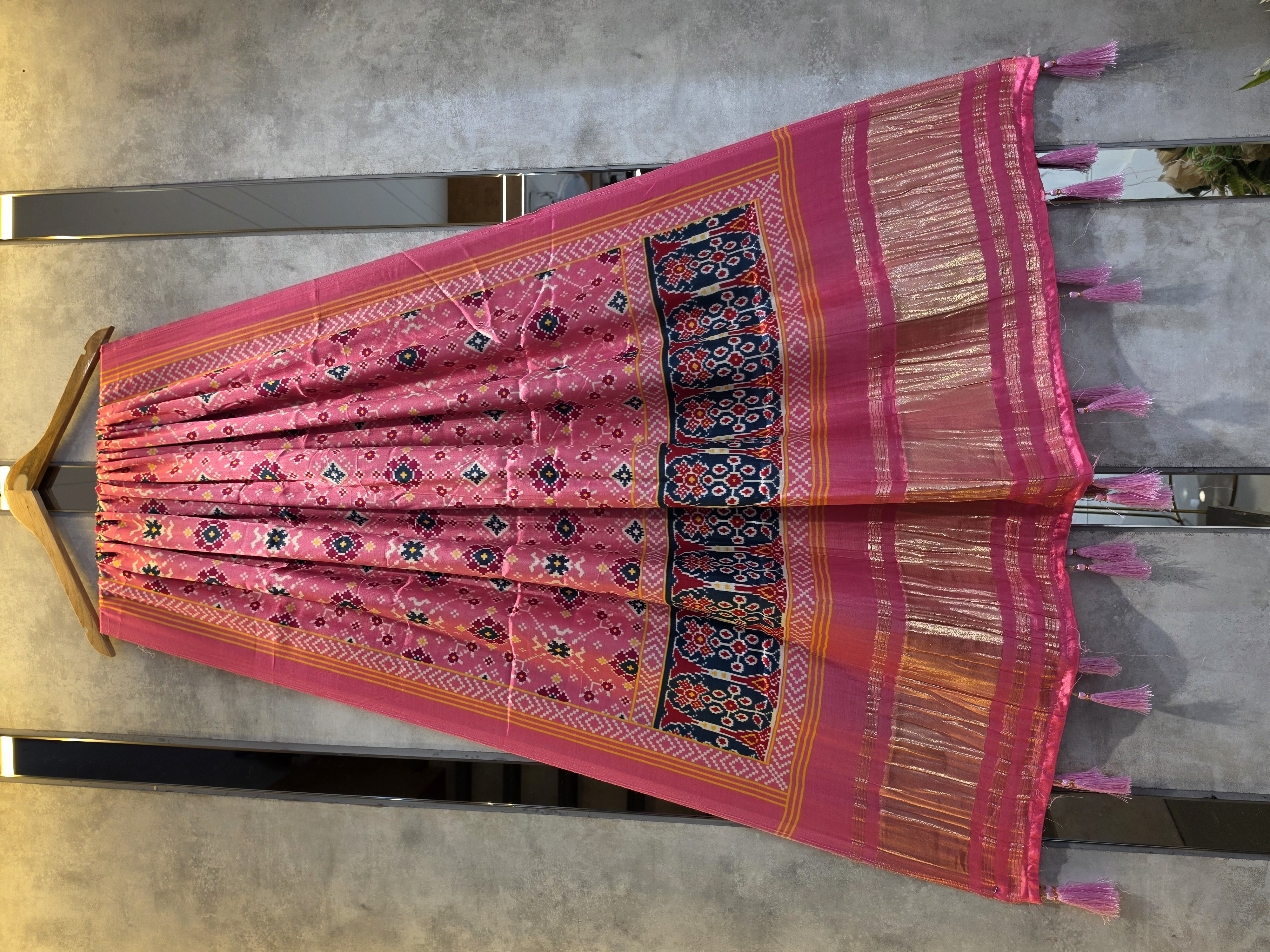 Gaji Silk Lagdi Patta GSL037