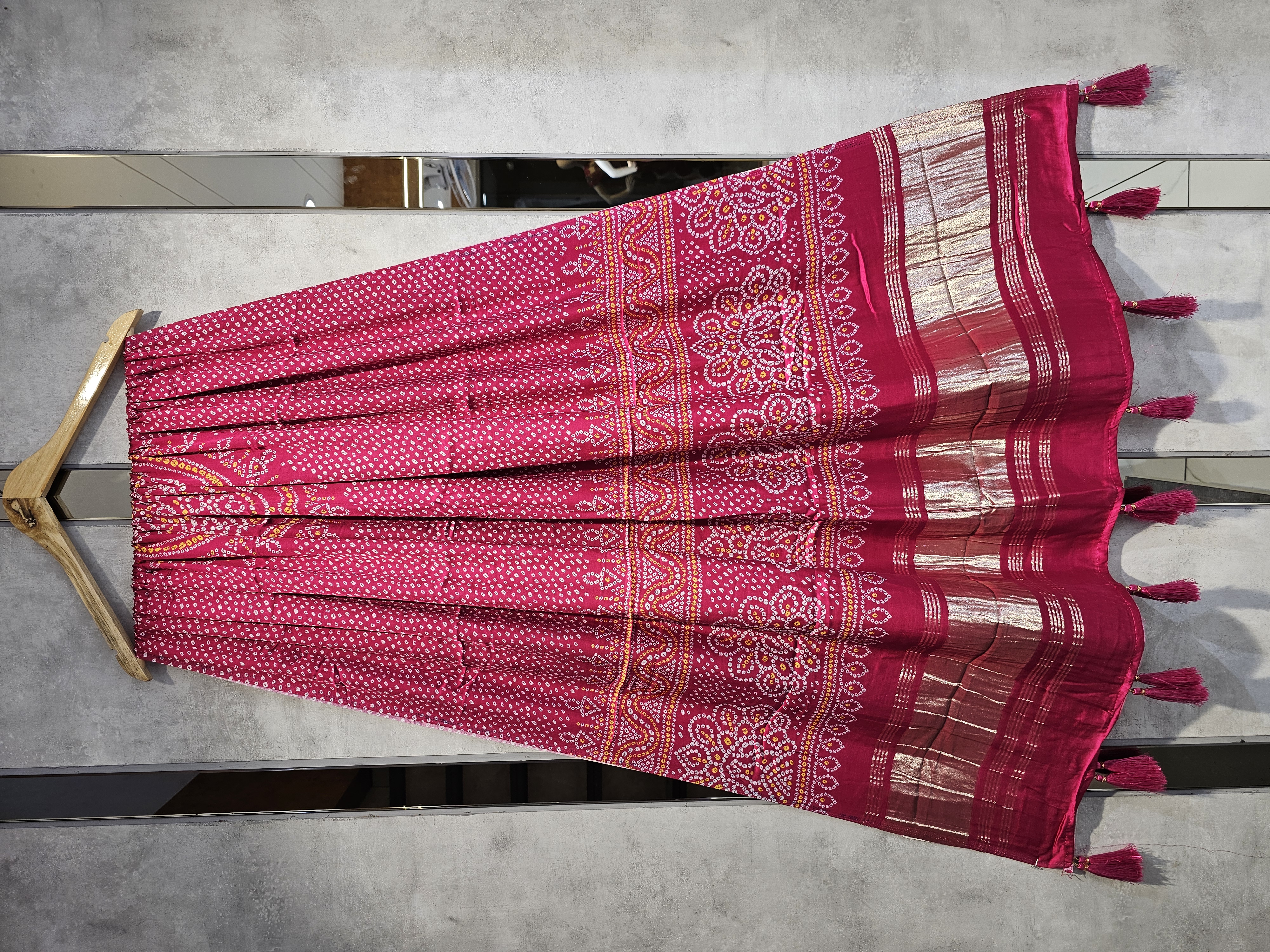 Gaji Silk Lagdi Patta GSL041