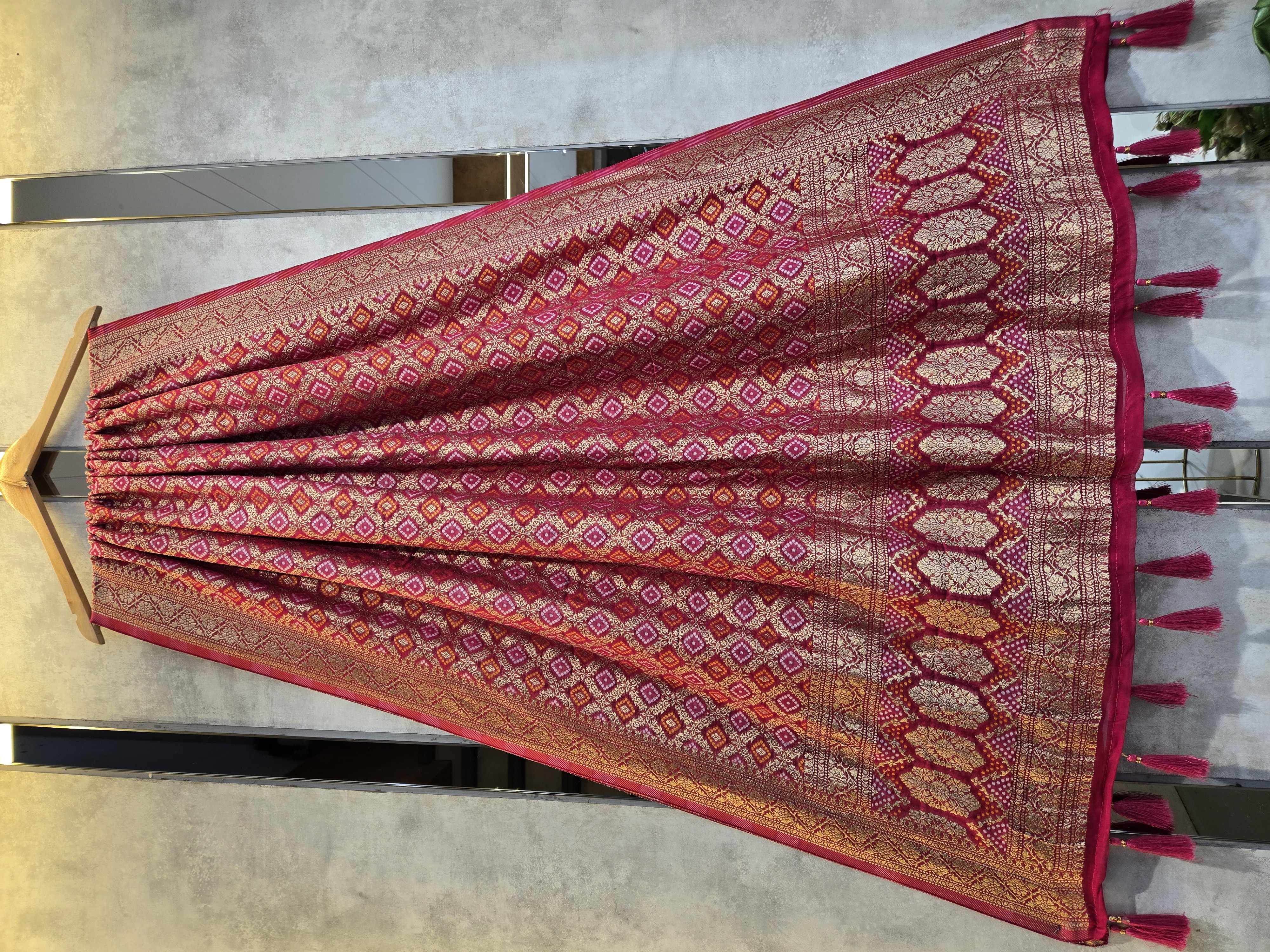Jorjet Dupatta JD012