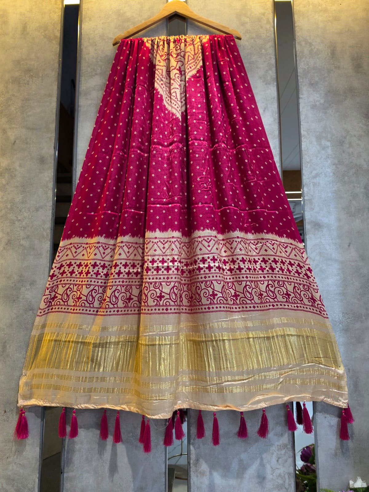 Gaji Silk Lagdi Patta Dupatta GSL048