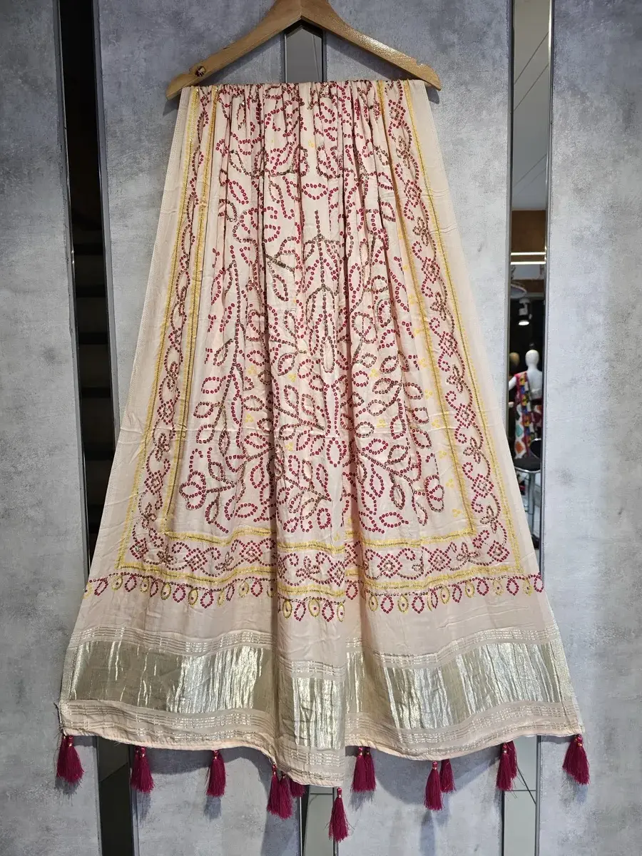 Gaji Silk Lagdi Patta GSL003